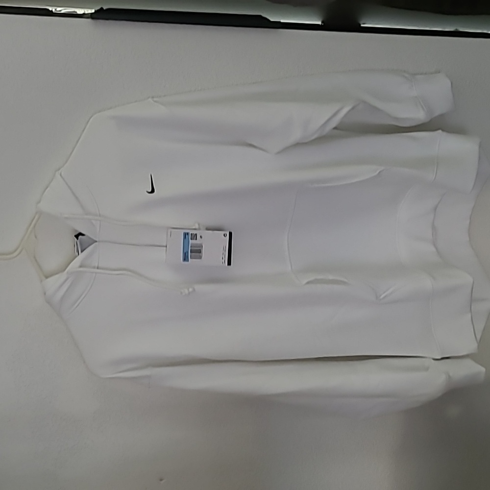 Nike therma-fit oversized fit